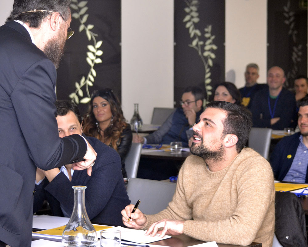 Come essere più carismatici al seminario di Personal Branding